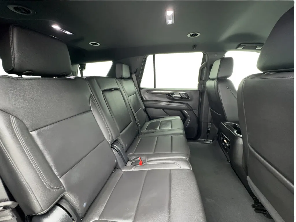 Chevrolet Tahoe photo 32