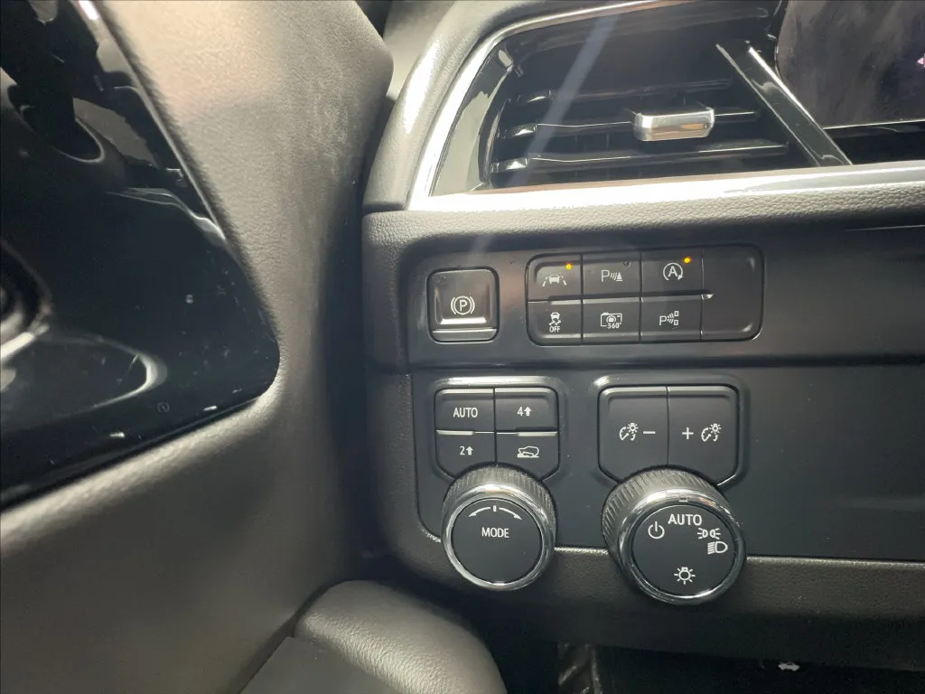 Chevrolet Tahoe photo 45