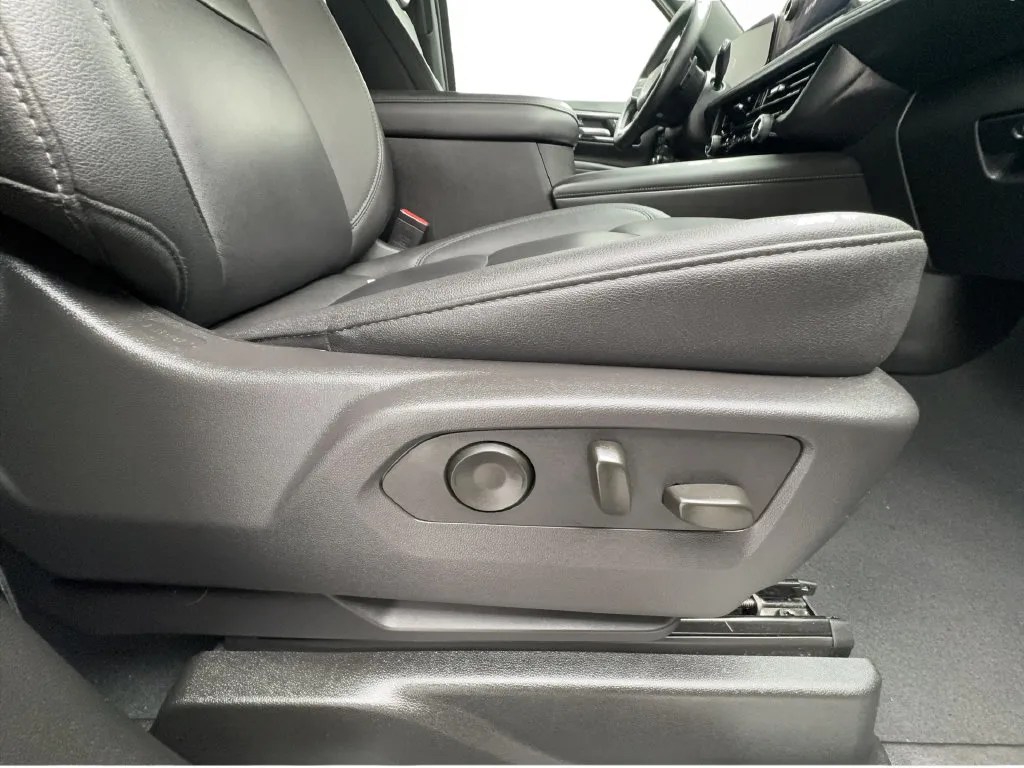 Chevrolet Tahoe photo 40