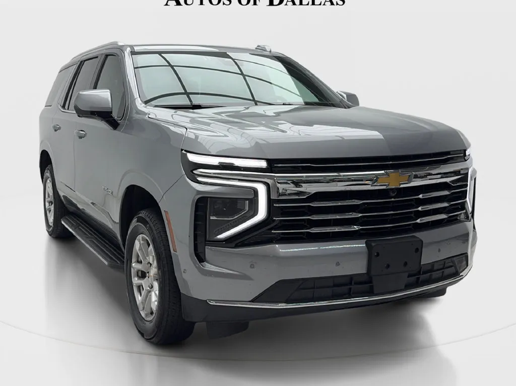 Chevrolet Tahoe photo 3