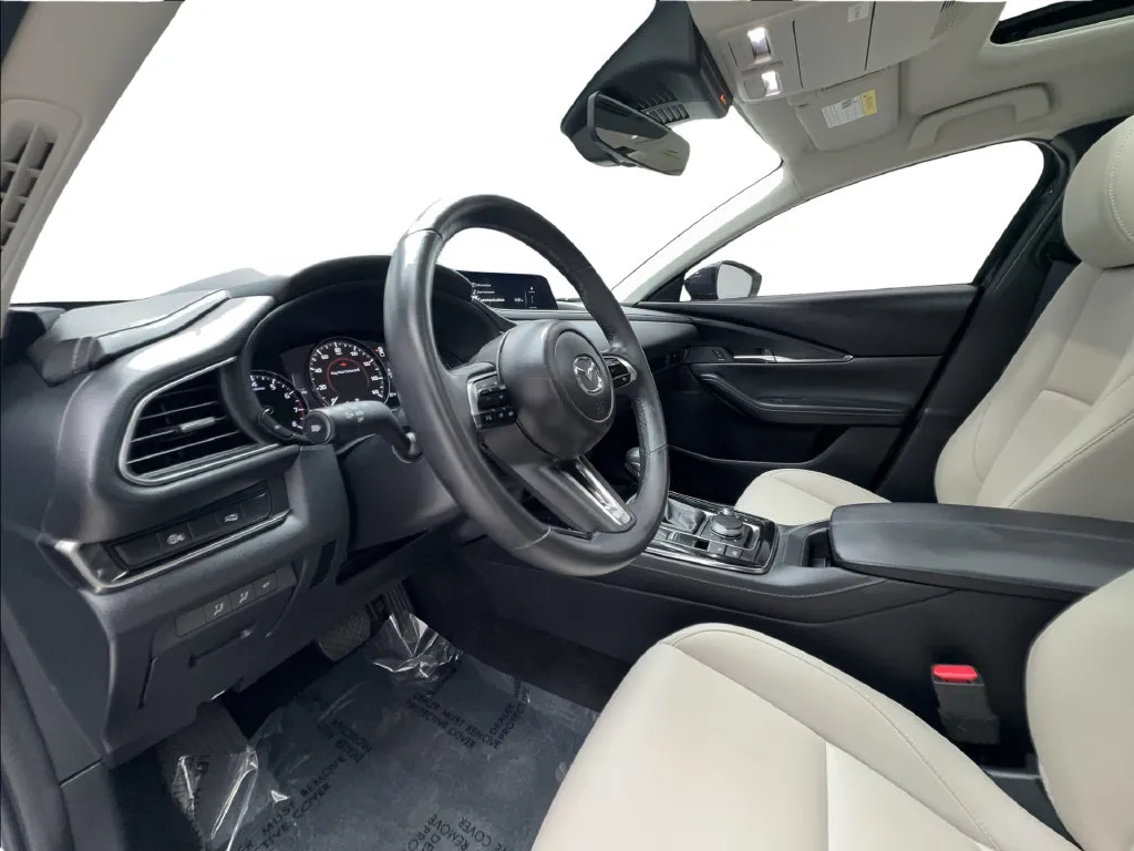 Mazda CX-30 photo 23