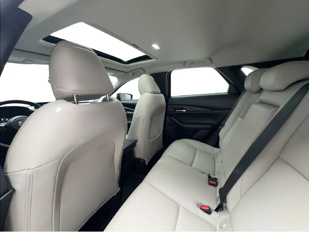 Mazda CX-30 photo 27