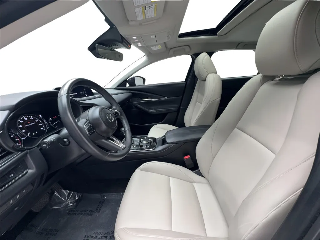 Mazda CX-30 photo 22