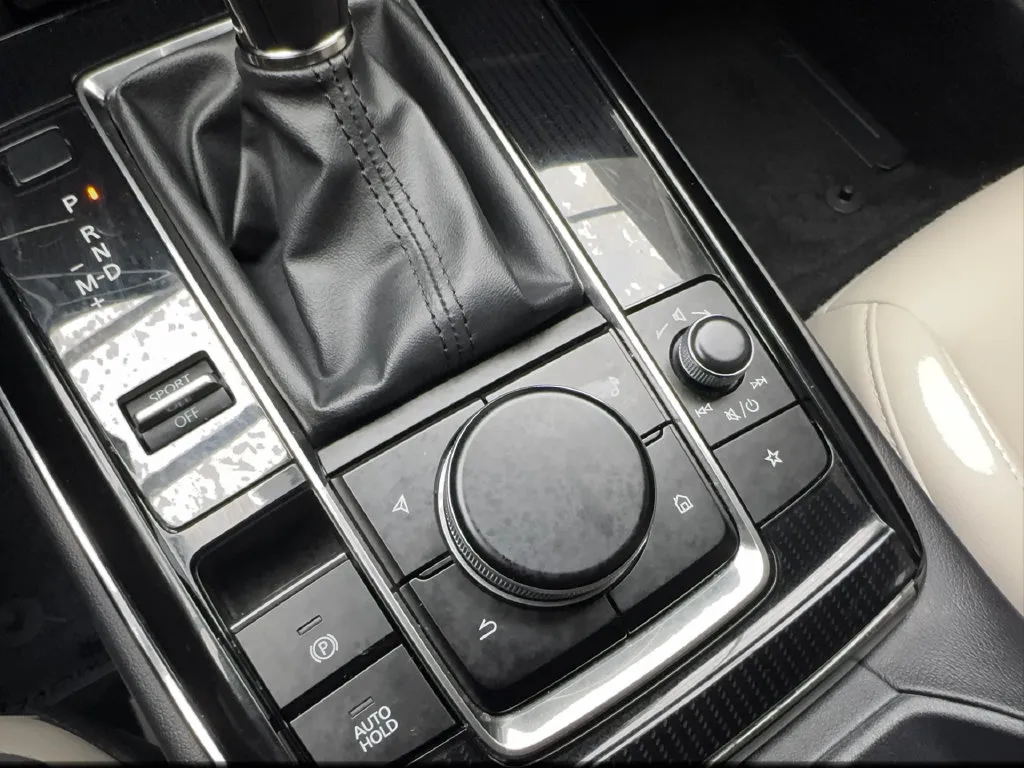 Mazda CX-30 photo 53