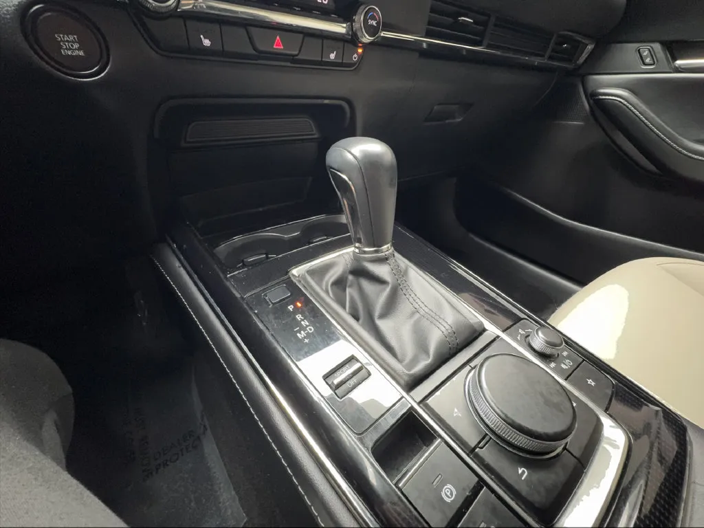 Mazda CX-30 photo 51