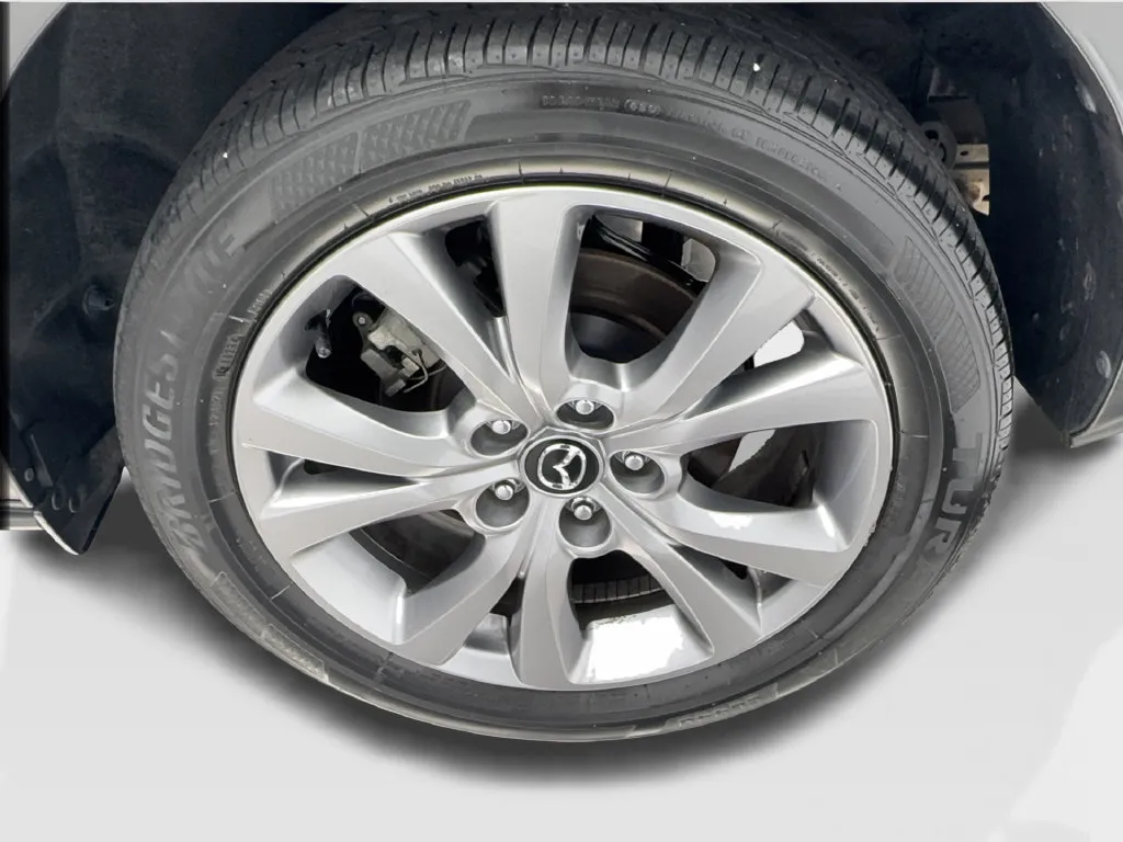 Mazda CX-30 photo 14
