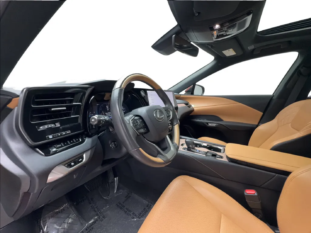 Lexus RX photo 23
