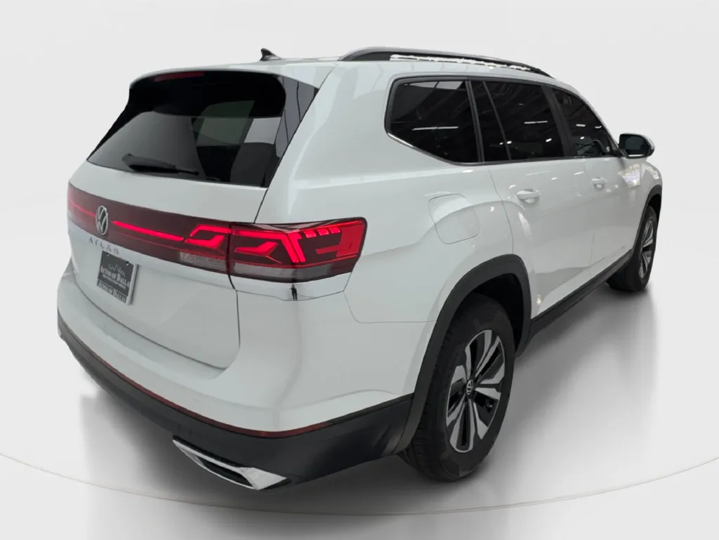 Volkswagen Atlas photo 8