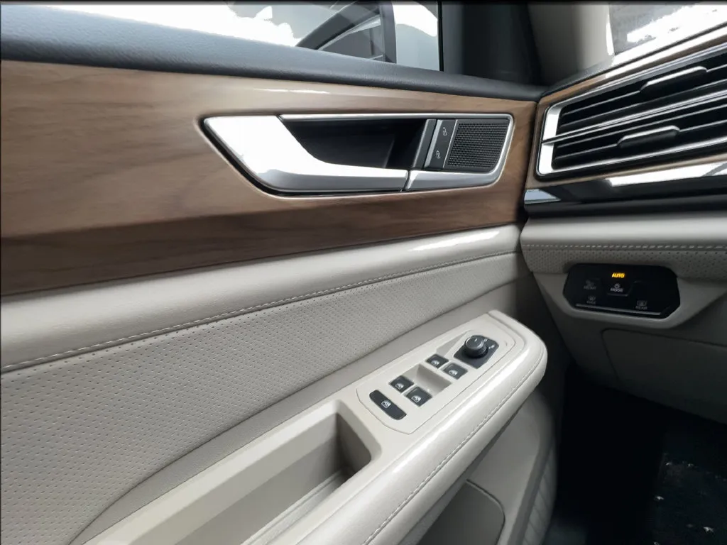 Volkswagen Atlas photo 52