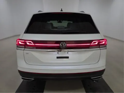 Photos of 2026 Volkswagen Atlas 2.0T SE for sale in Plano, TX at Autos of Dallas - Plano