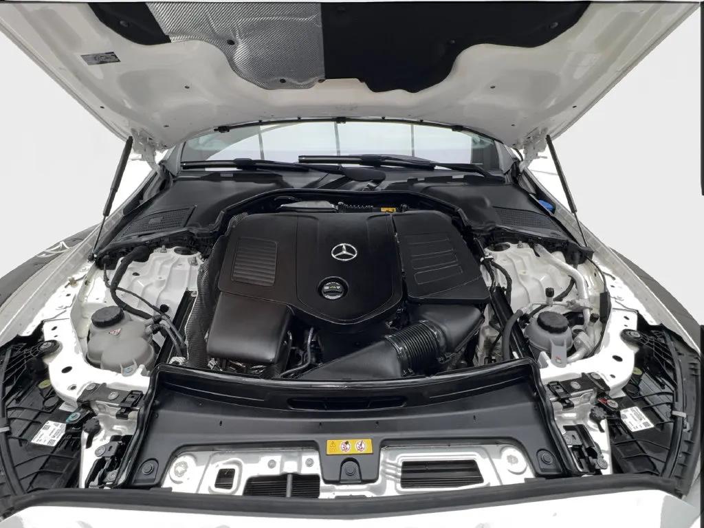 Mercedes-Benz C-Class photo 18