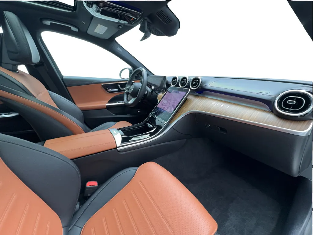 Mercedes-Benz C-Class photo 32