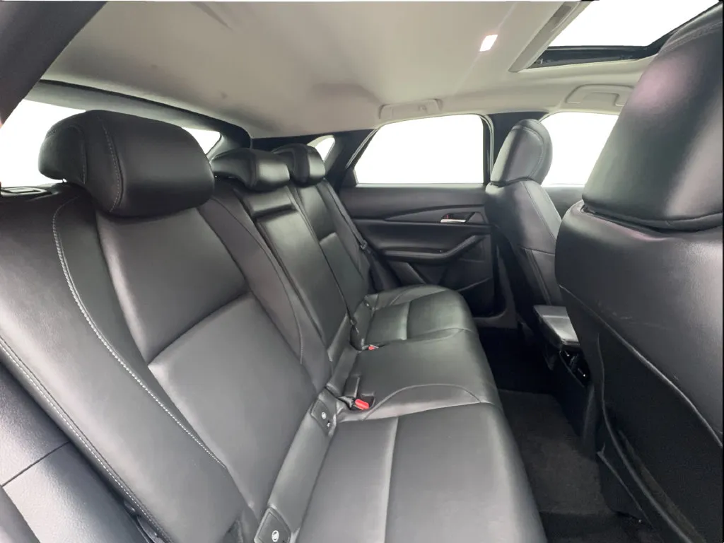 Mazda CX-30 photo 23