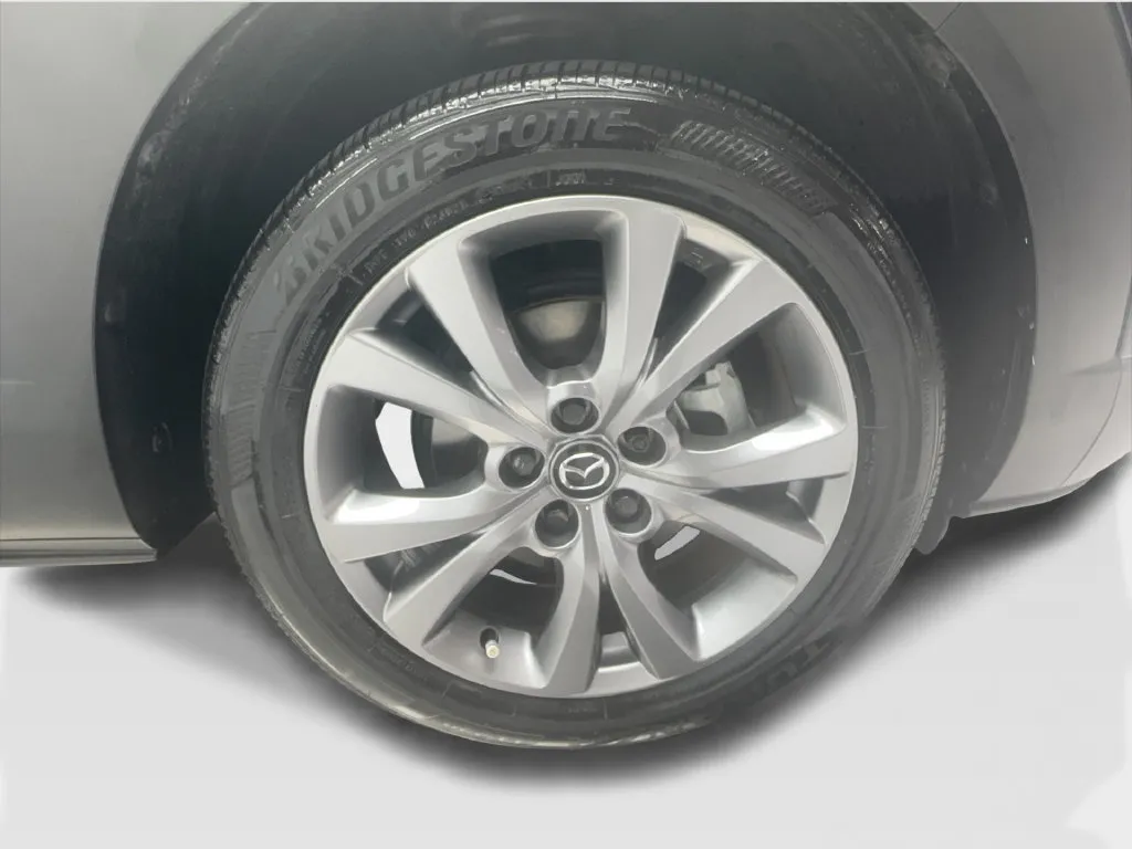 Mazda CX-30 photo 14