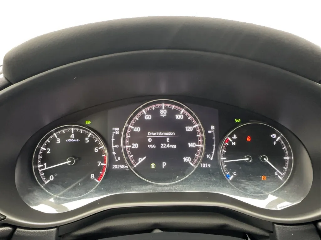 Mazda CX-30 photo 35