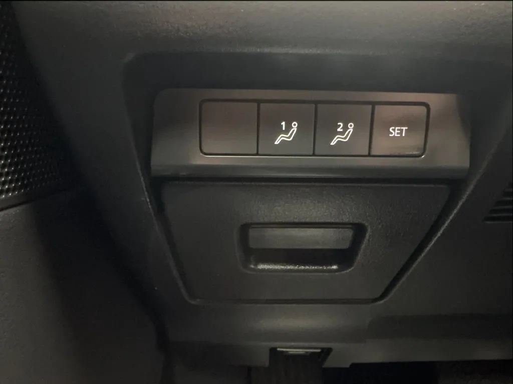 Mazda CX-30 photo 37