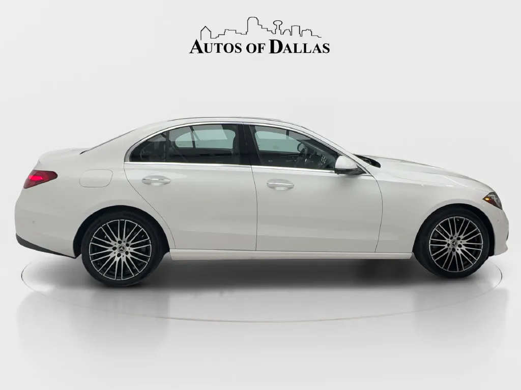 Mercedes-Benz C-Class photo 11
