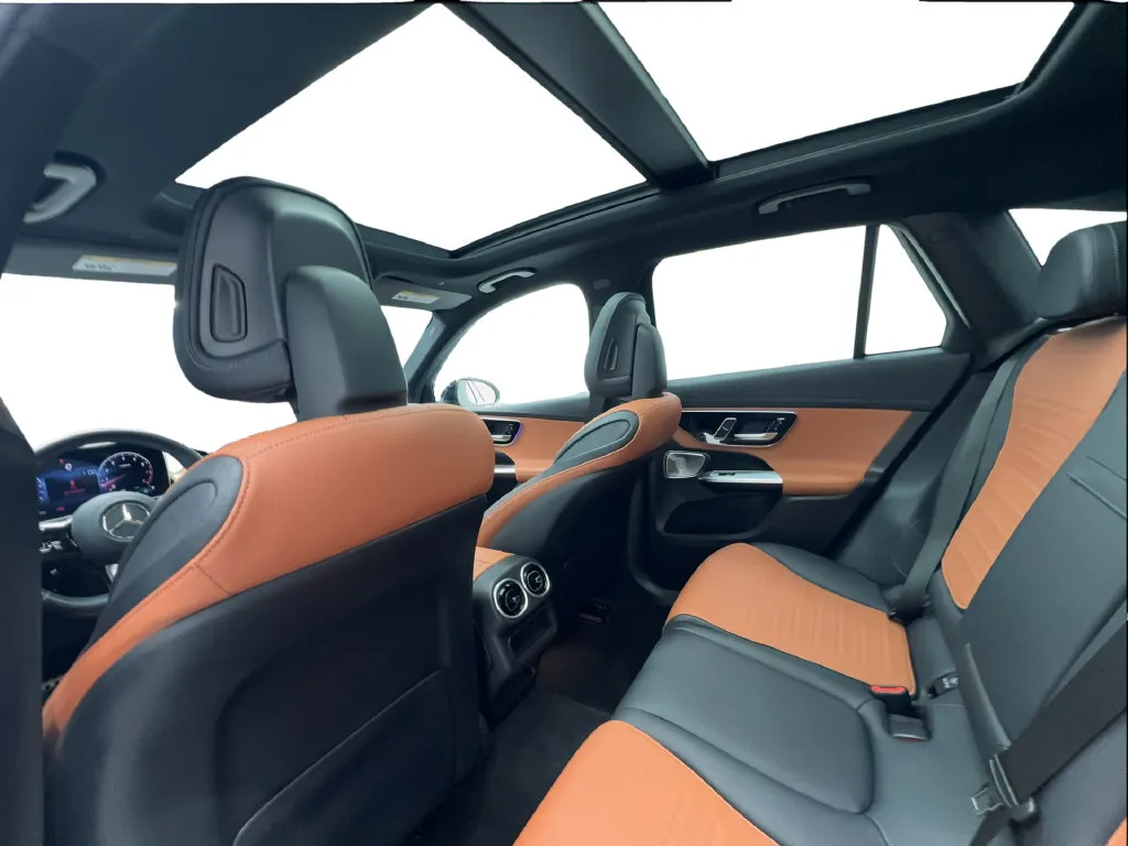 Mercedes-Benz GLC photo 26