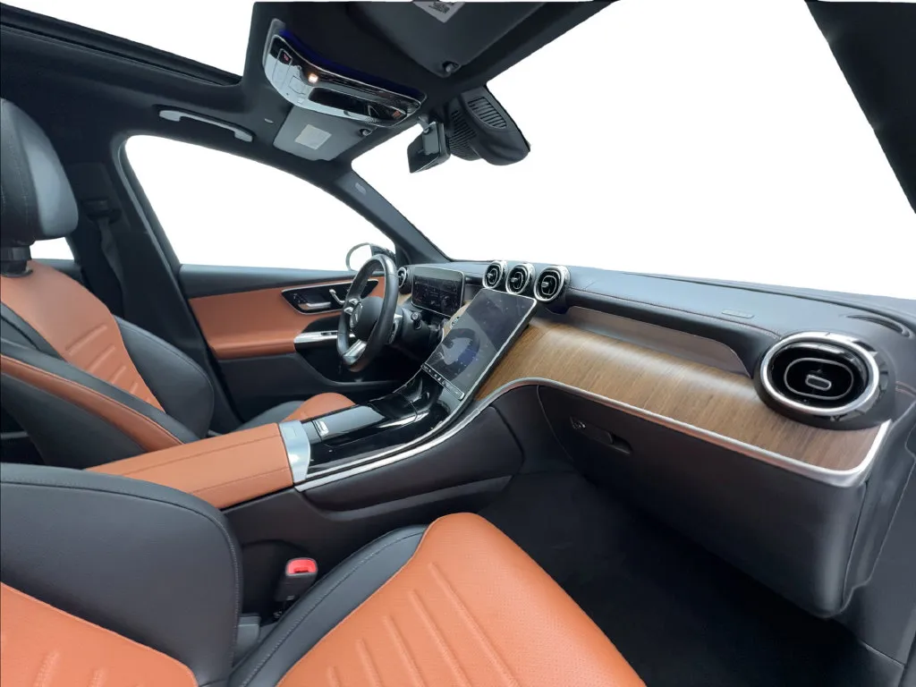 Mercedes-Benz GLC photo 34