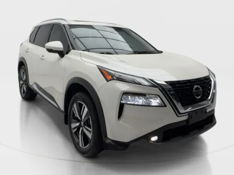 Another view of 2021 Nissan Rogue SL for sale in Plano, TX at Autos of Dallas - Plano