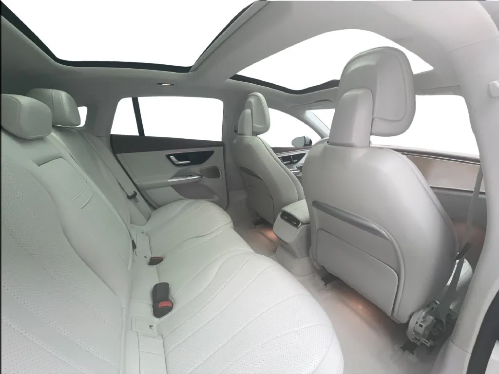 Mercedes-Benz EQE photo 28