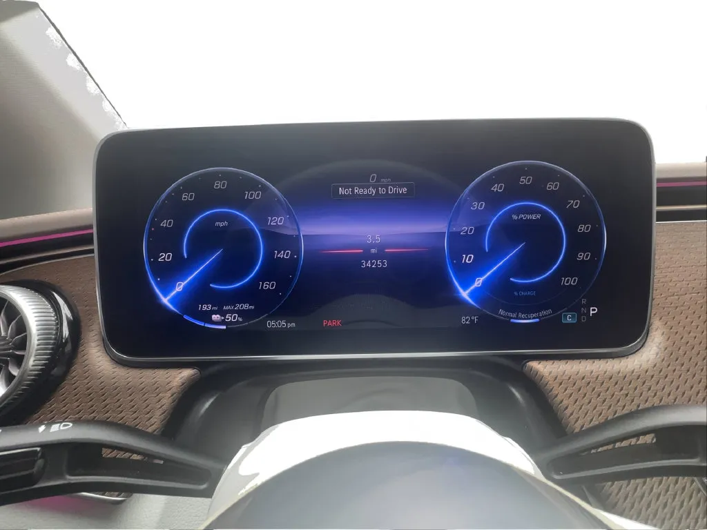 Mercedes-Benz EQE photo 40