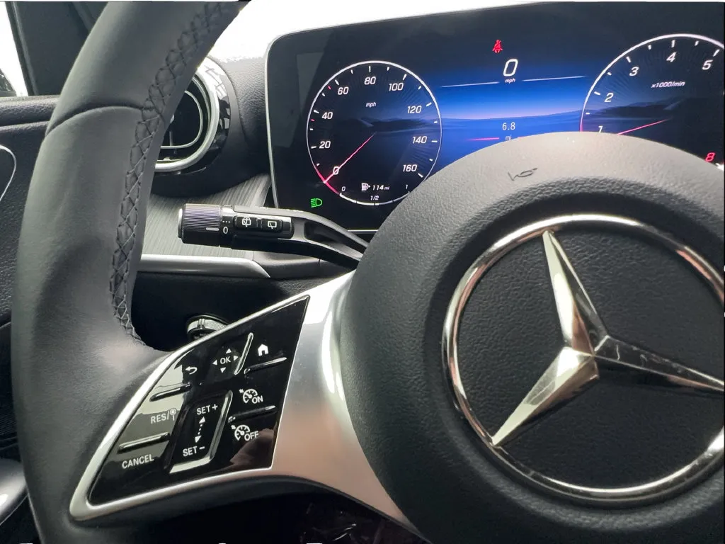 Mercedes-Benz GLC photo 41
