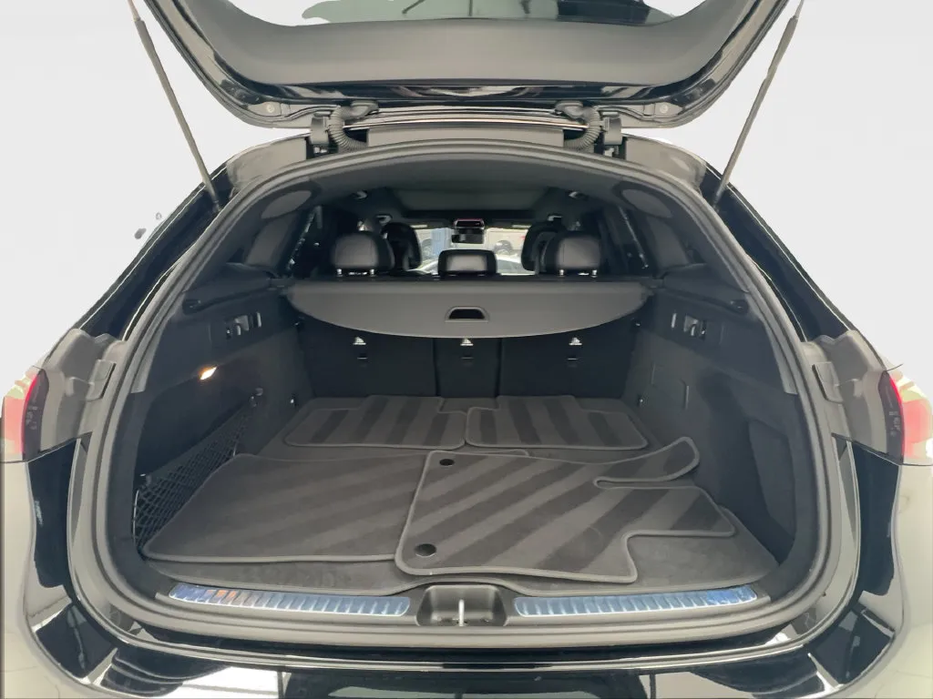 Mercedes-Benz GLC photo 18