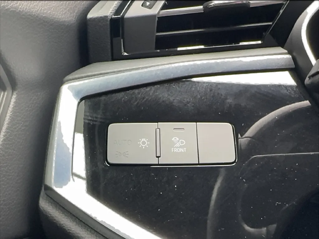 Audi Q3 photo 44
