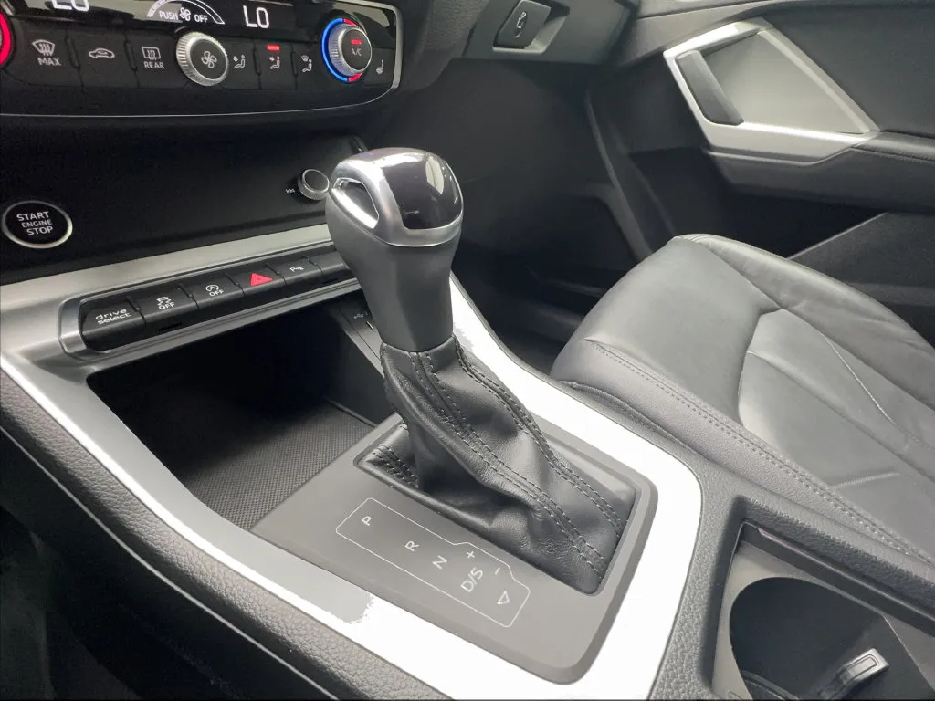 Audi Q3 photo 47