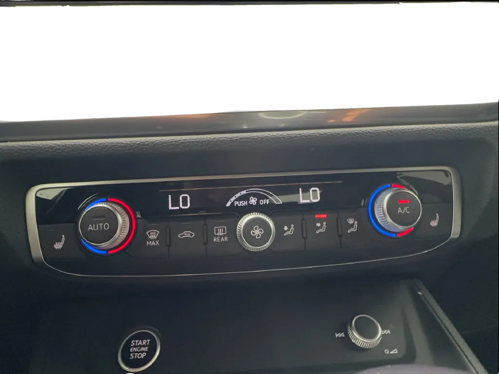 Audi Q3 photo 51