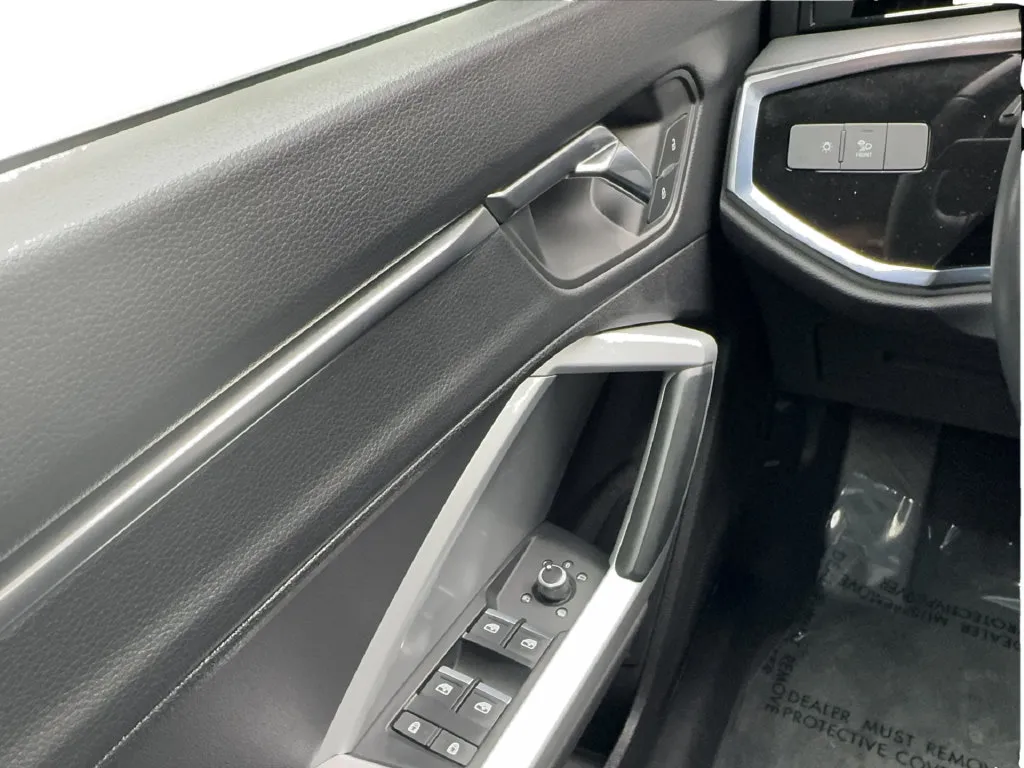 Audi Q3 photo 43