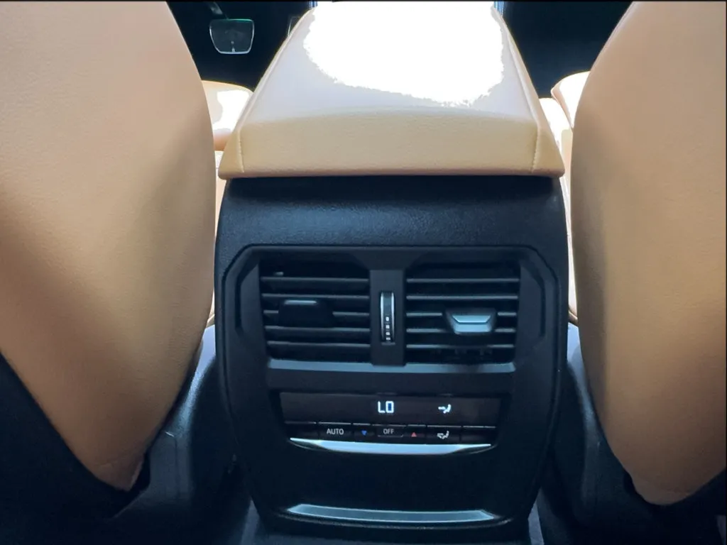 BMW 4 Series photo 39