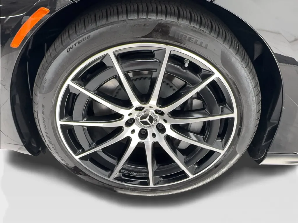 Mercedes-Benz EQS photo 14