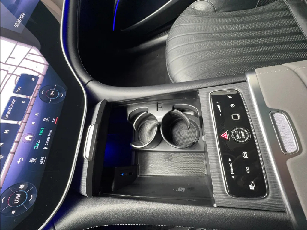 Mercedes-Benz EQS photo 50