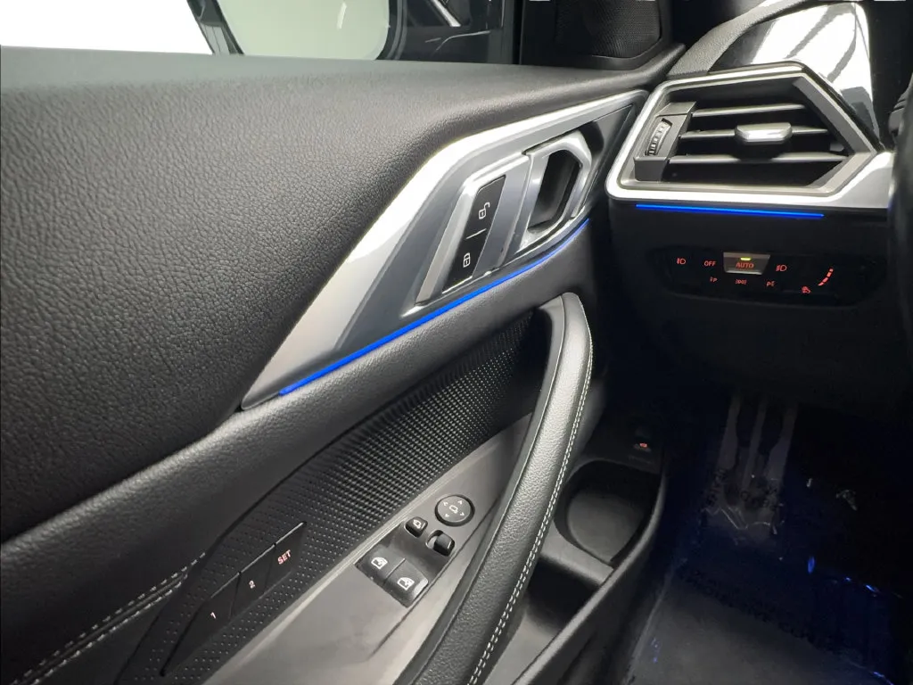 BMW 4 Series photo 39