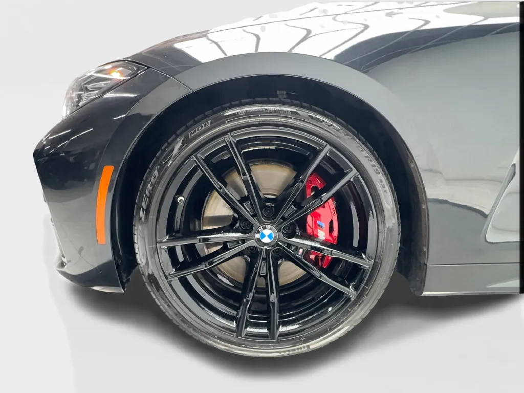 BMW 4 Series photo 15