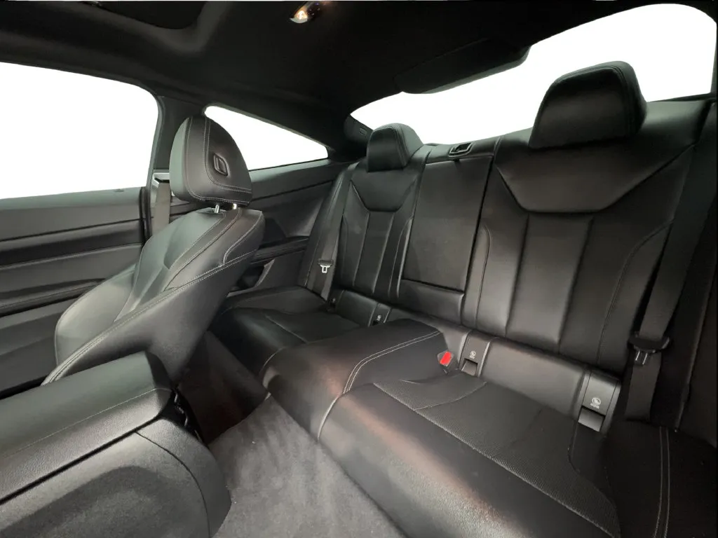 BMW 4 Series photo 26