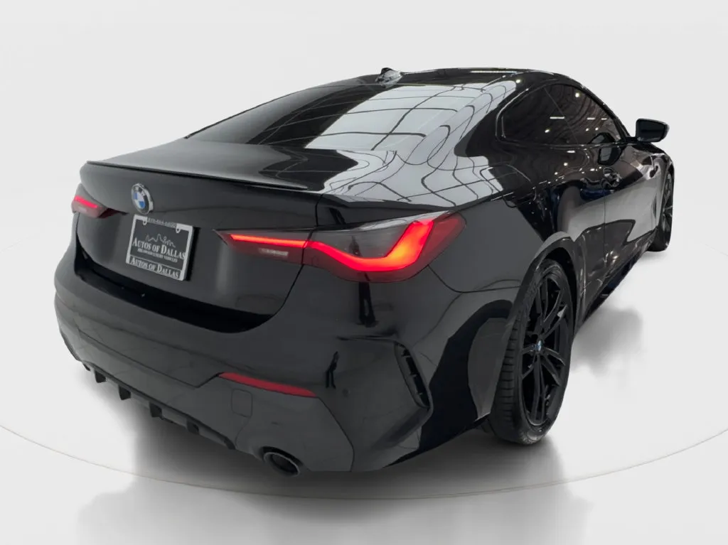 BMW 4 Series photo 8