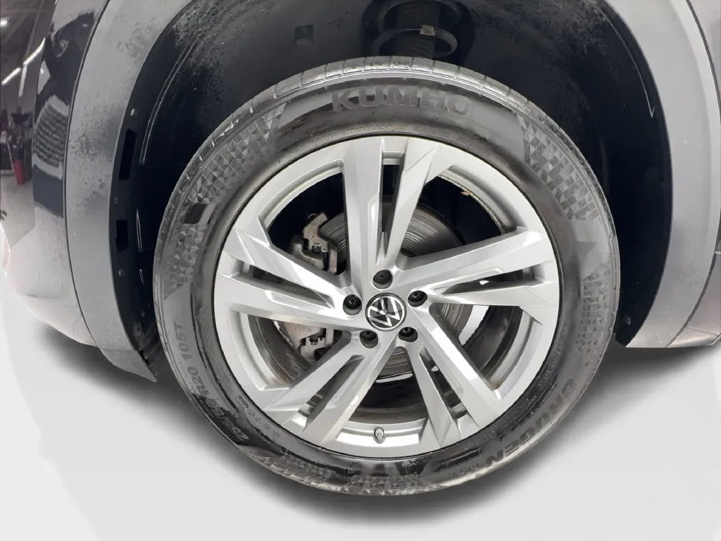 Volkswagen Atlas Cross Sport photo 12