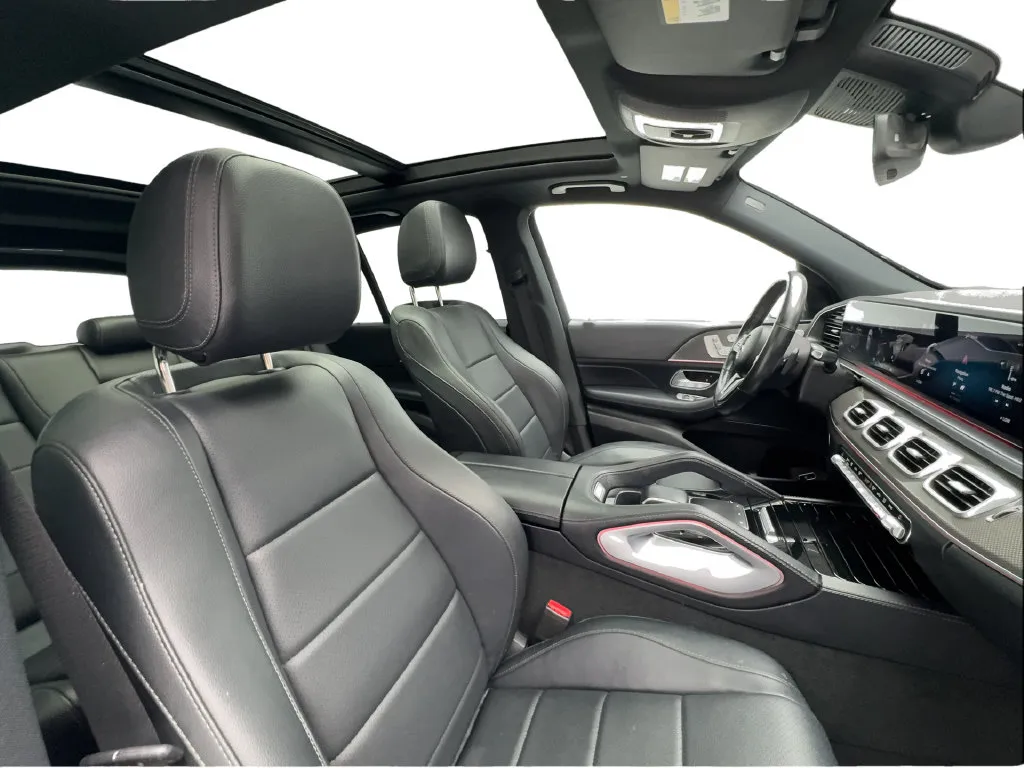 Mercedes-Benz GLE photo 33