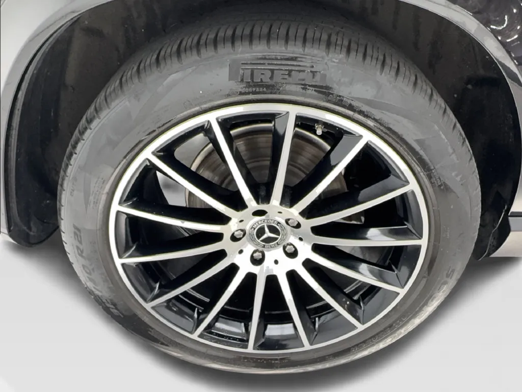 Mercedes-Benz GLE photo 18