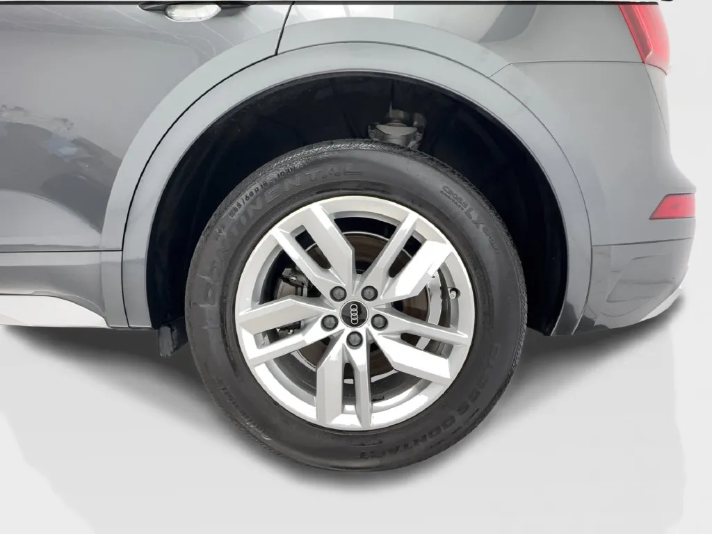 Audi Q5 photo 14