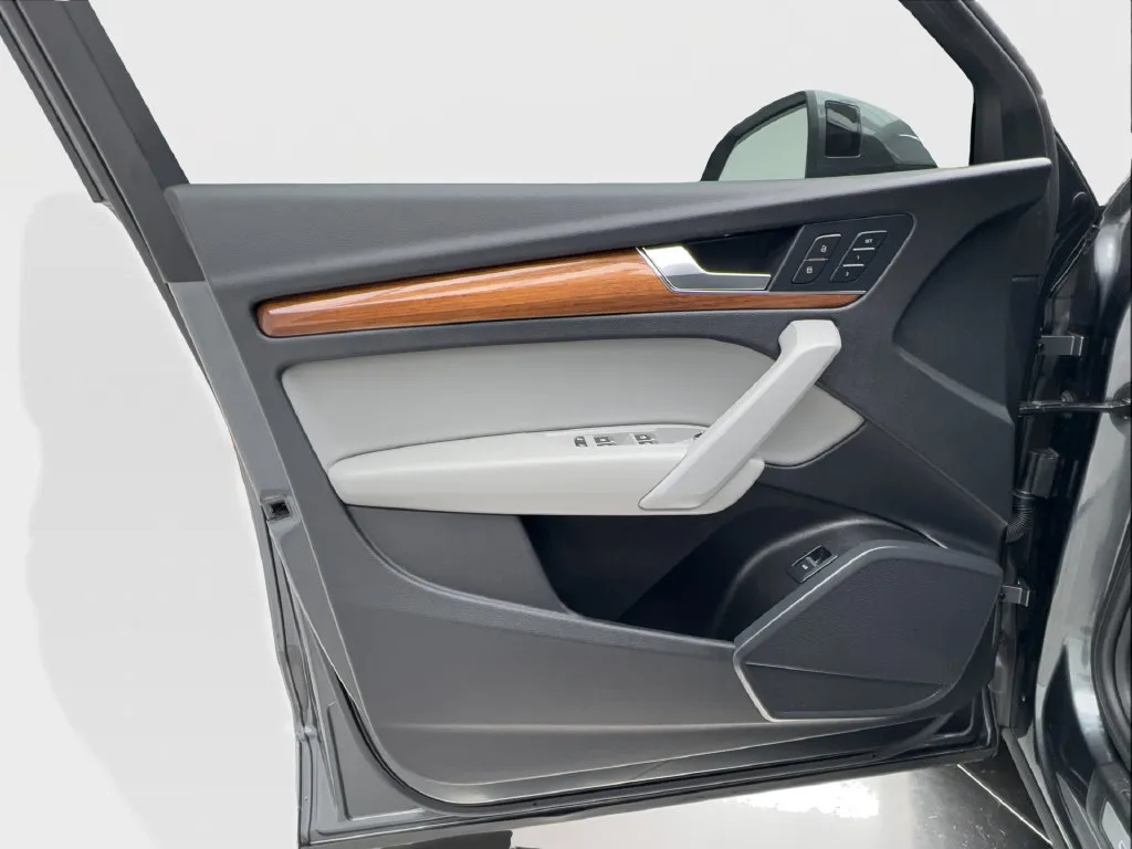 Audi Q5 photo 25