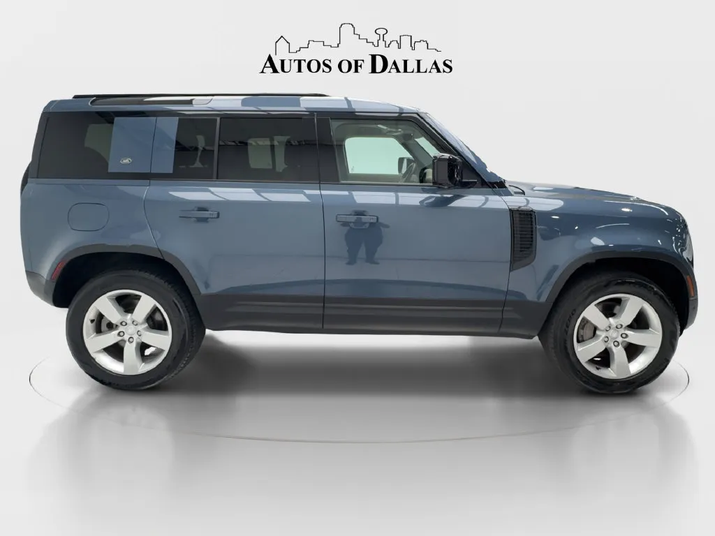 Land Rover Defender photo 7