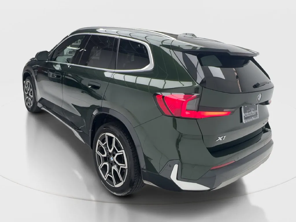 BMW X1 photo 8