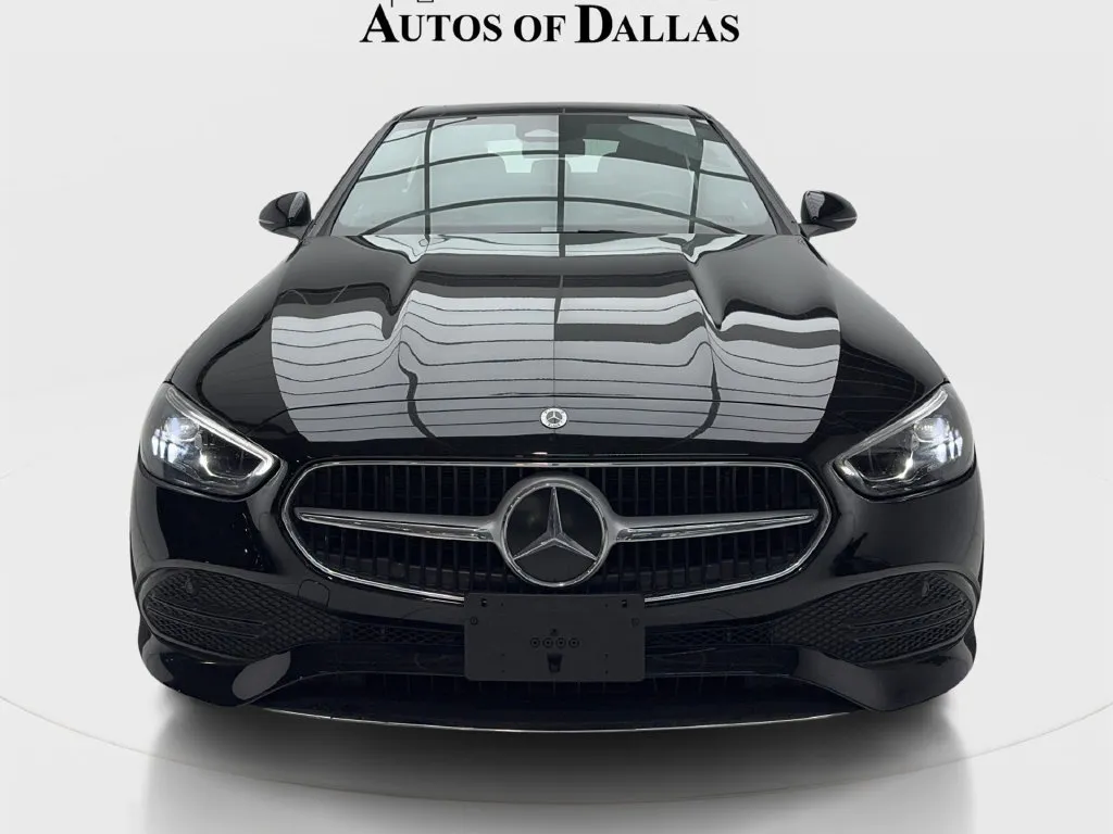 Mercedes-Benz C-Class photo 4