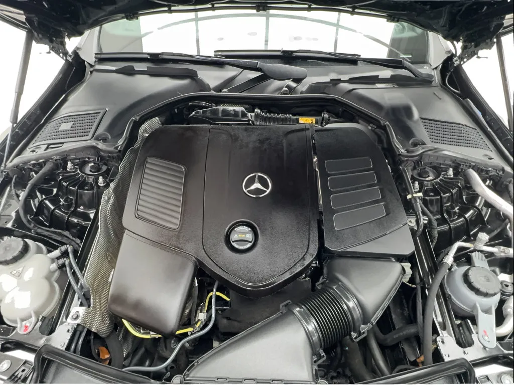 Mercedes-Benz C-Class photo 19