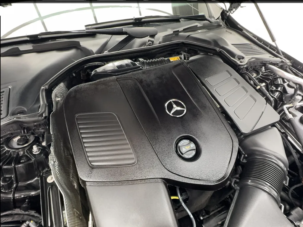 Mercedes-Benz C-Class photo 20