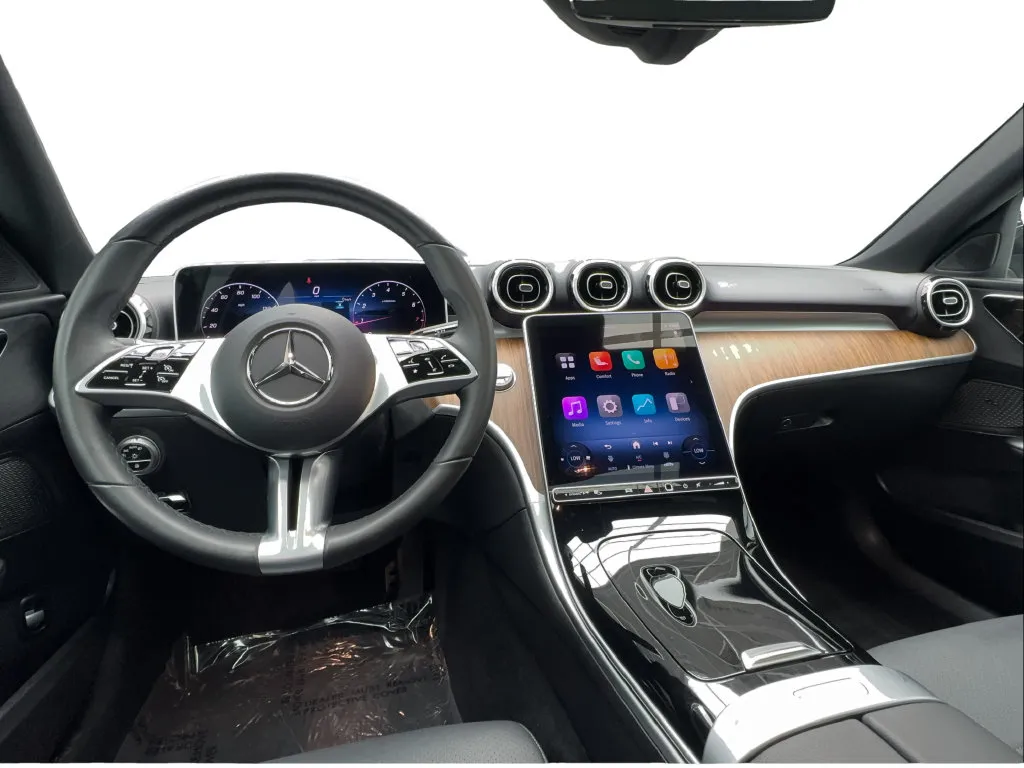 Mercedes-Benz C-Class photo 34